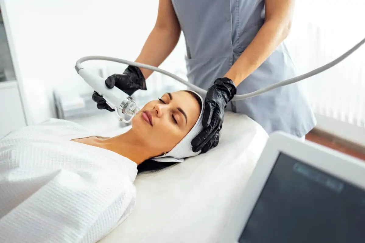 Microneedling at Best Injector at The Best Injector